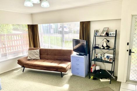 Photo of property in 1/20 Nigel Road, Browns Bay, Auckland, 0630