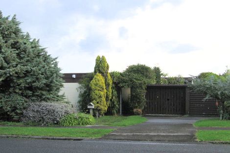 Photo of property in 61 Waller Avenue, Bucklands Beach, Auckland, 2012