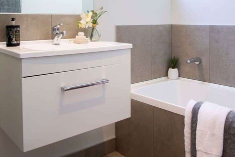 Photo of property in 15 Kohukohunui Lane, Ramarama, Drury, 2579