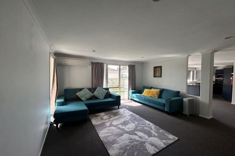 Photo of property in 2 Grevillea Place, Melville, Hamilton, 3206