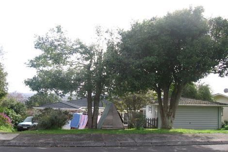 Photo of property in 8 Gibbs Crescent, Red Hill, Papakura, 2110