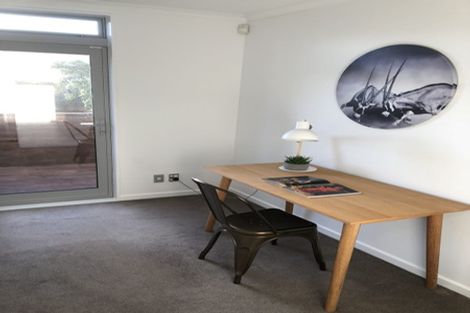 Photo of property in 9/15 Roxburgh Street, Mount Victoria, Wellington, 6011