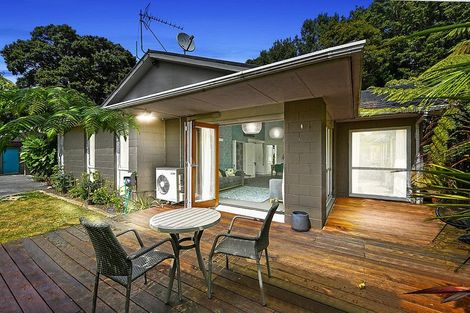 Photo of property in 62a Chatsworth Road, Silverstream, Upper Hutt, 5019