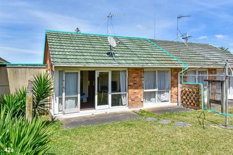 Photo of property in 42 Mcannalley Street, Manurewa East, Auckland, 2102