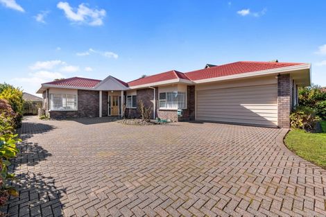 Photo of property in 16 Thelma Place, Lynmore, Rotorua, 3010