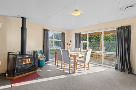 Photo of property in 10 Ross Street, Marton, 4710