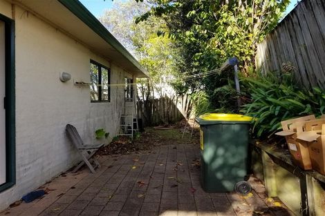 Photo of property in 1/70 Gosford Drive, Botany Downs, Auckland, 2010