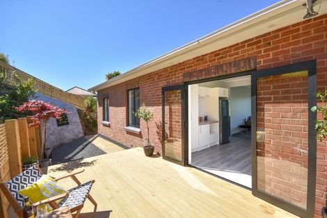 Photo of property in 20 Ocean View Road, Ravensbourne, Dunedin, 9022