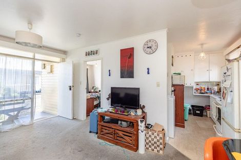 Photo of property in 11/6 Niblett Street, Whanganui, 4500