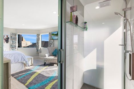 Photo of property in 26a Sunbrae Grove, Mount Maunganui, 3116