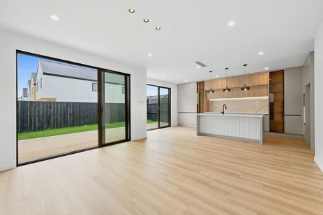 Photo of property in 73 Maungakaraka Road, Karaka, 2580
