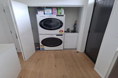 Photo of property in 1b Mamari Street, Rongotai, Wellington, 6022