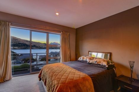 Photo of property in Remarkables Apartments, 11/658 Frankton Road, Queenstown, 9300