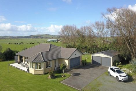 Photo of property in 16 Wallace Road, Ruawai, 0591
