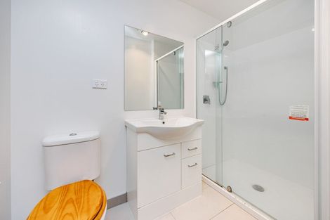 Photo of property in 7 Kapuarangi Lane, Papakura, 2110