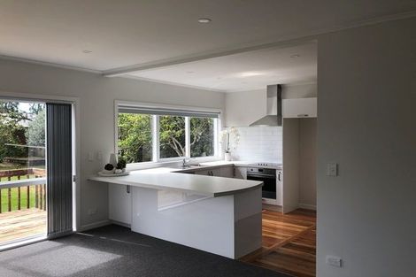 Photo of property in 33 Alma Road, Milford, Auckland, 0620