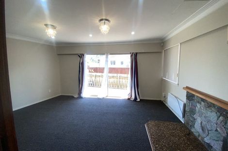 Photo of property in 96 Beaumonts Way, Manurewa, Auckland, 2102
