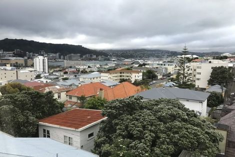 Photo of property in 16/4 Claremont Grove, Mount Victoria, Wellington, 6011