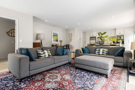 Photo of property in 72 Merivale Lane, Merivale, Christchurch, 8014