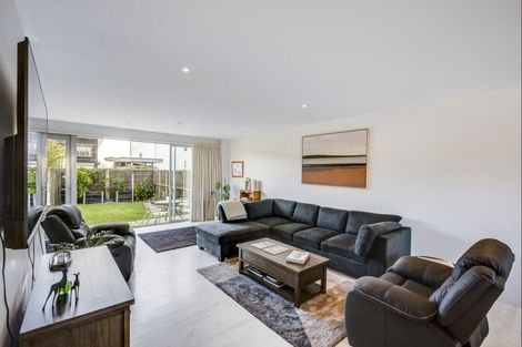 Photo of property in The Terraces, 37/9 Humber Street, Pandora, Napier, 4110