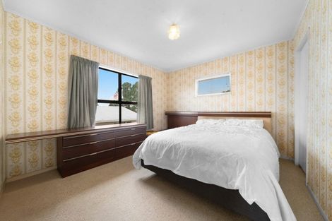 Photo of property in 60 Bays Road, Orere Point, Papakura, 2585