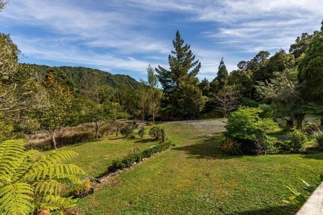 Photo of property in 88 Clifton Road, Kaiata, Greymouth, 7805