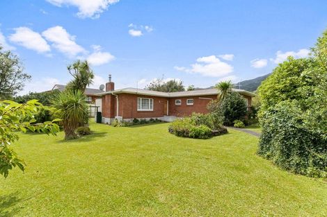 Photo of property in 2 Hikutaia Street, Te Aroha, 3320