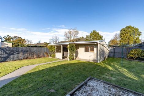 Photo of property in 58 Birchfield Avenue, Dallington, Christchurch, 8061