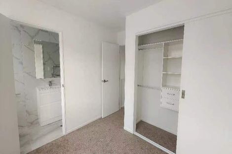 Photo of property in 27a Crestview Rise, Papakura, 2110