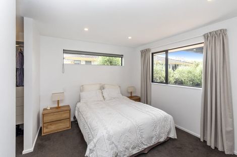 Photo of property in 17 Chipping Lane, Redwood, Christchurch, 8051