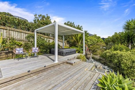 Photo of property in 3 Veronica Close, Red Beach, 0932