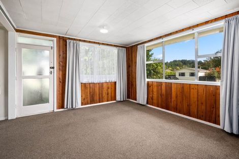 Photo of property in 21 Runuku Grove, Turangi, 3334
