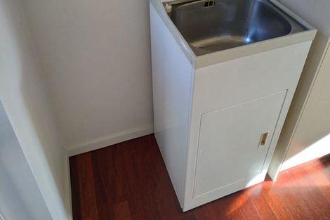 Photo of property in 1/4 Solway Avenue, Ilam, Christchurch, 8041