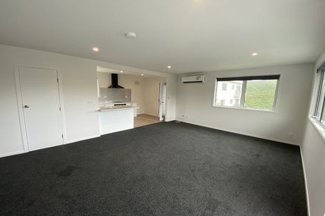 Photo of property in 10a Clinton Way, Kingston, Wellington, 6021