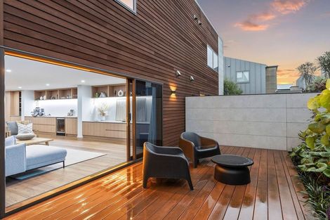 Photo of property in 329b Cambridge Terrace, Christchurch Central, Christchurch, 8013