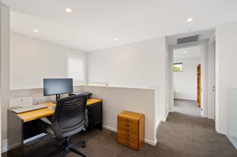 Photo of property in 64a Straven Road, Fendalton, Christchurch, 8014