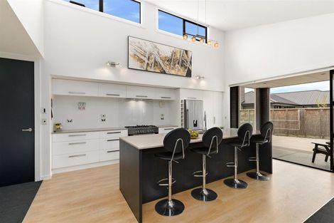 Photo of property in 5 Poppy Lane, Albert Town, Wanaka, 9305