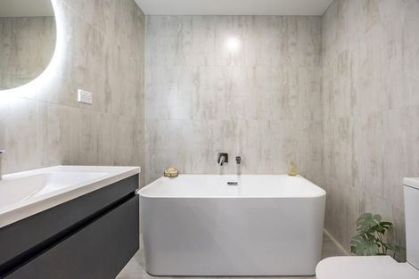 Photo of property in 148 Vintry Drive, Kumeu, 0810