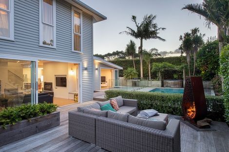 Photo of property in 40 Channel View Road, Campbells Bay, Auckland, 0630