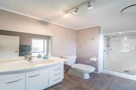 Photo of property in 1/32 Headcorn Place, Botany Downs, Auckland, 2010