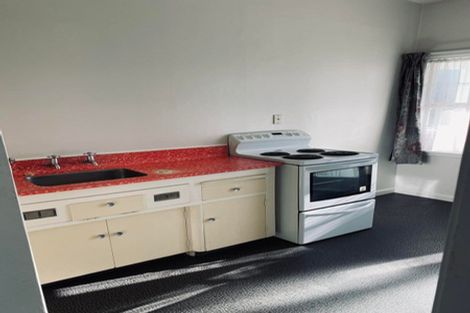 Photo of property in 5 Kauri Street, Riccarton, Christchurch, 8041