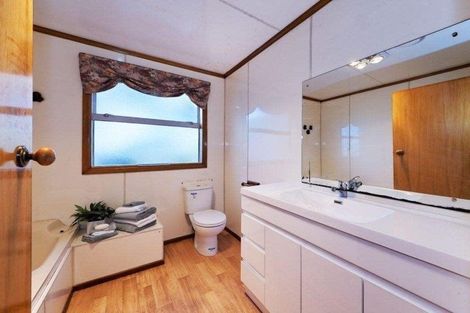 Photo of property in 10 Glenorchy Street, Glen Eden, Auckland, 0602