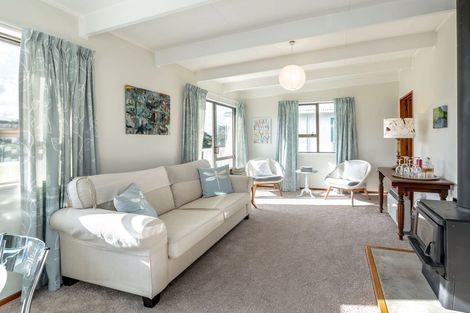 Photo of property in 72 Lake Ferry Road, Lake Ferry, Featherston, 5772