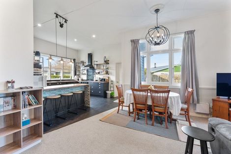 Photo of property in 11 Lewis Avenue, Aramoho, Whanganui, 4500