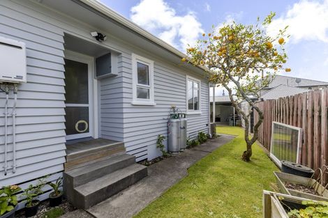 Photo of property in 380 Devon Street West, Lynmouth, New Plymouth, 4310
