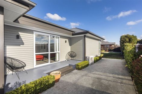 Photo of property in 63 Vagues Road, Northcote, Christchurch, 8052