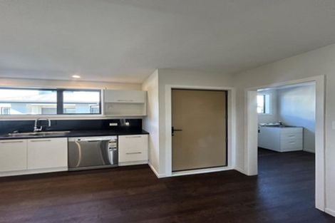 Photo of property in 135 Queenspark Drive, Parklands, Christchurch, 8083