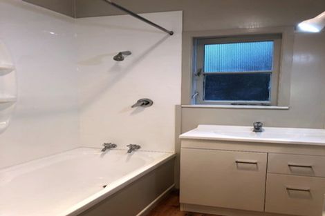 Photo of property in 304 Clarkin Road, Fairfield, Hamilton, 3214