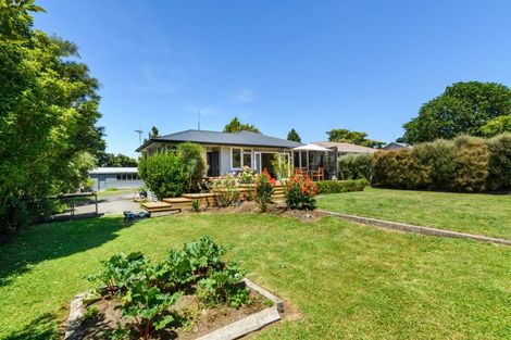 Photo of property in 5 Antrim Place, Hokowhitu, Palmerston North, 4410