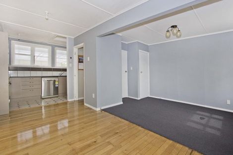 Photo of property in 6 Boyd Grove, Naenae, Lower Hutt, 5011